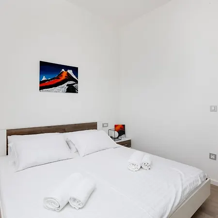 Villa Aqua *